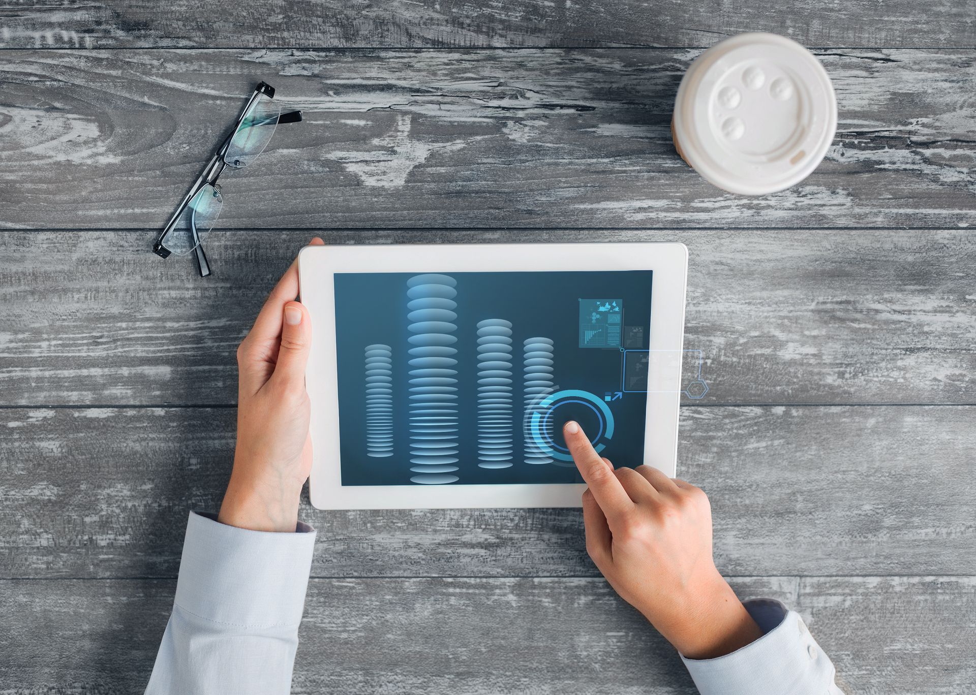 The Ultimate Guide to CRM for Car Dealerships